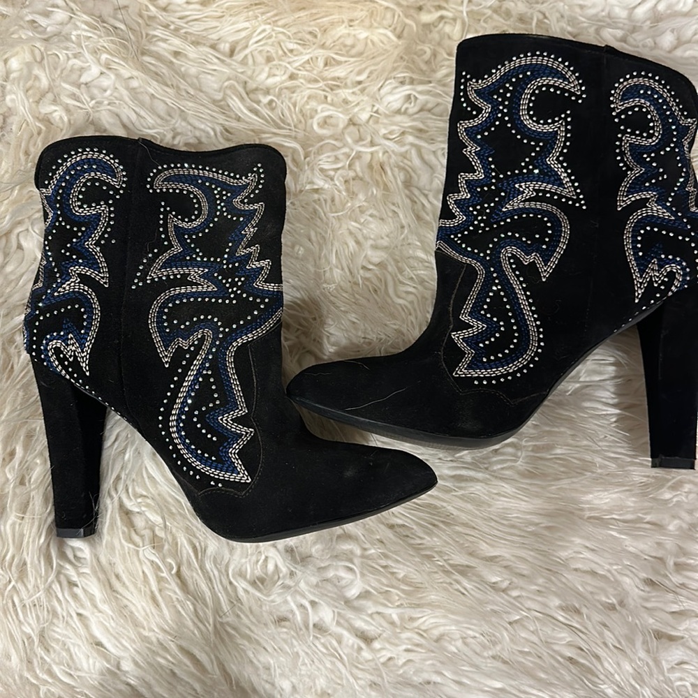 Steve Madden booties, black suede blue , cream stitching and silver tiny studs